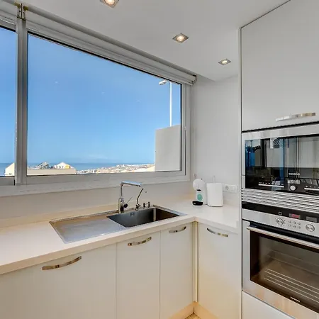 Mandaya By Paramount Holidays Costa Adeje (Tenerife)